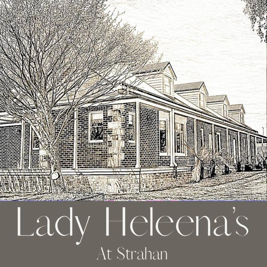 Lady Heleena'S At Strahan Luaran gambar